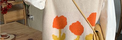 Japanese retro cartoon flower V-neck sweater vest (3)