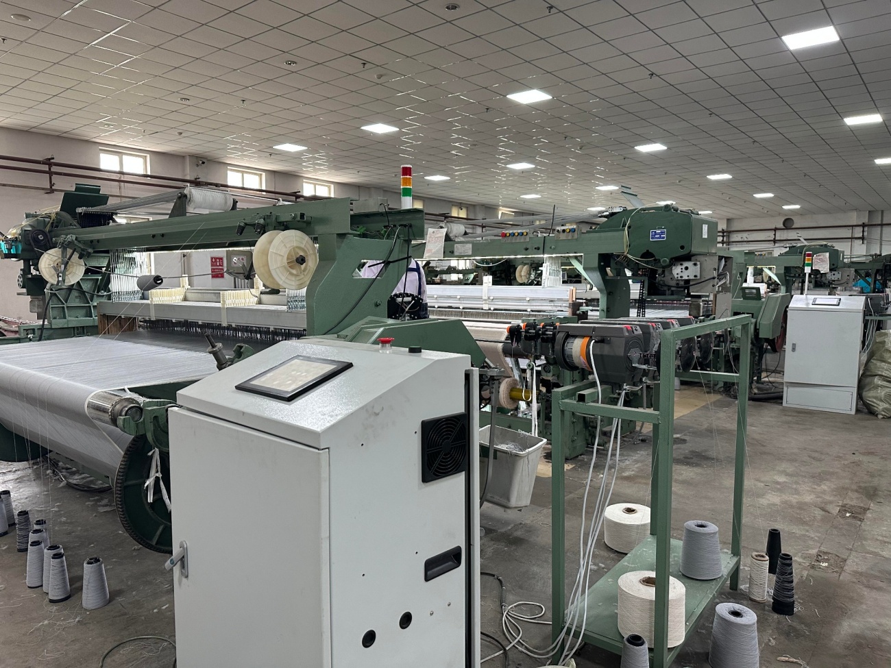 Industrial Textile Knitting Machine Workshop