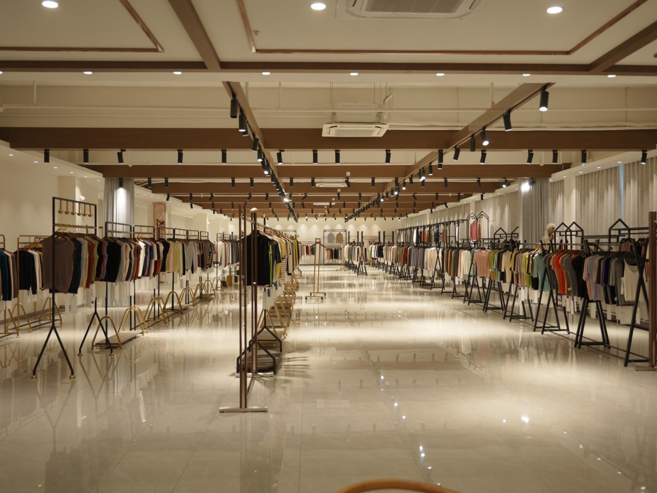 Wholesale Sweater Collection Showroom